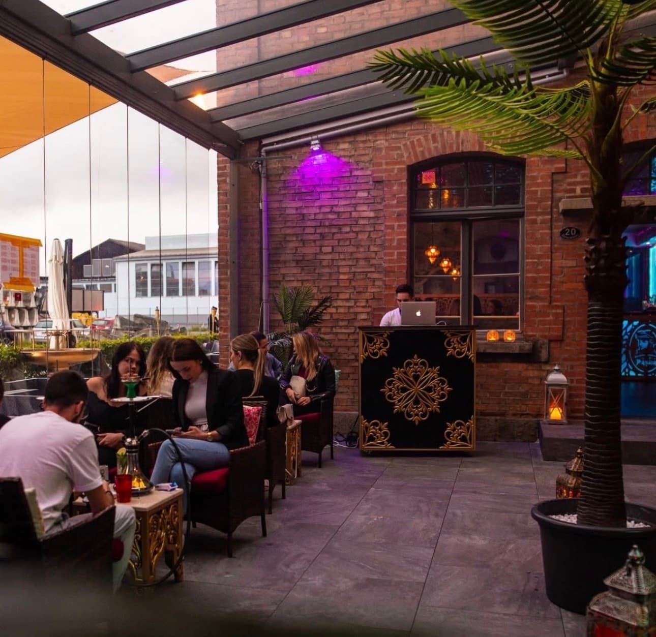 Pasha Lounge
